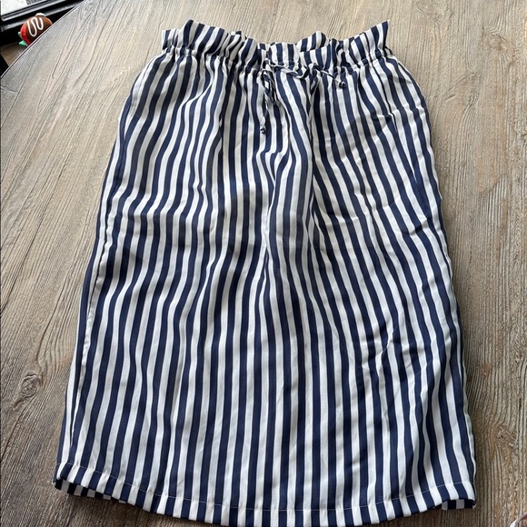 J. Crew Navy and White Striped Midi Skirt L - Picture 1 of 6